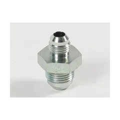 Caterpillar 3/4"x 9/16" 37 Derece Flare Düz Adapt