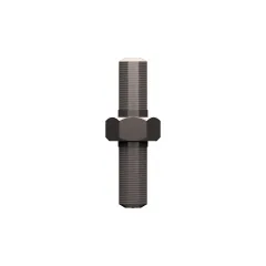 Caterpillar M10 x 1.5 Thread Bolt Stud — açılı görünüm