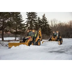 Caterpillar 2.1 m (7 ft), coupleur de stores à skis — vue de trois quarts