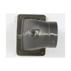 Caterpillar Engine Oil Cooler Elbow — açılı görünüm